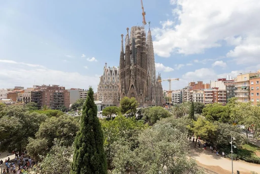 הקונטקטים של Housalia Sagrada Familia Views